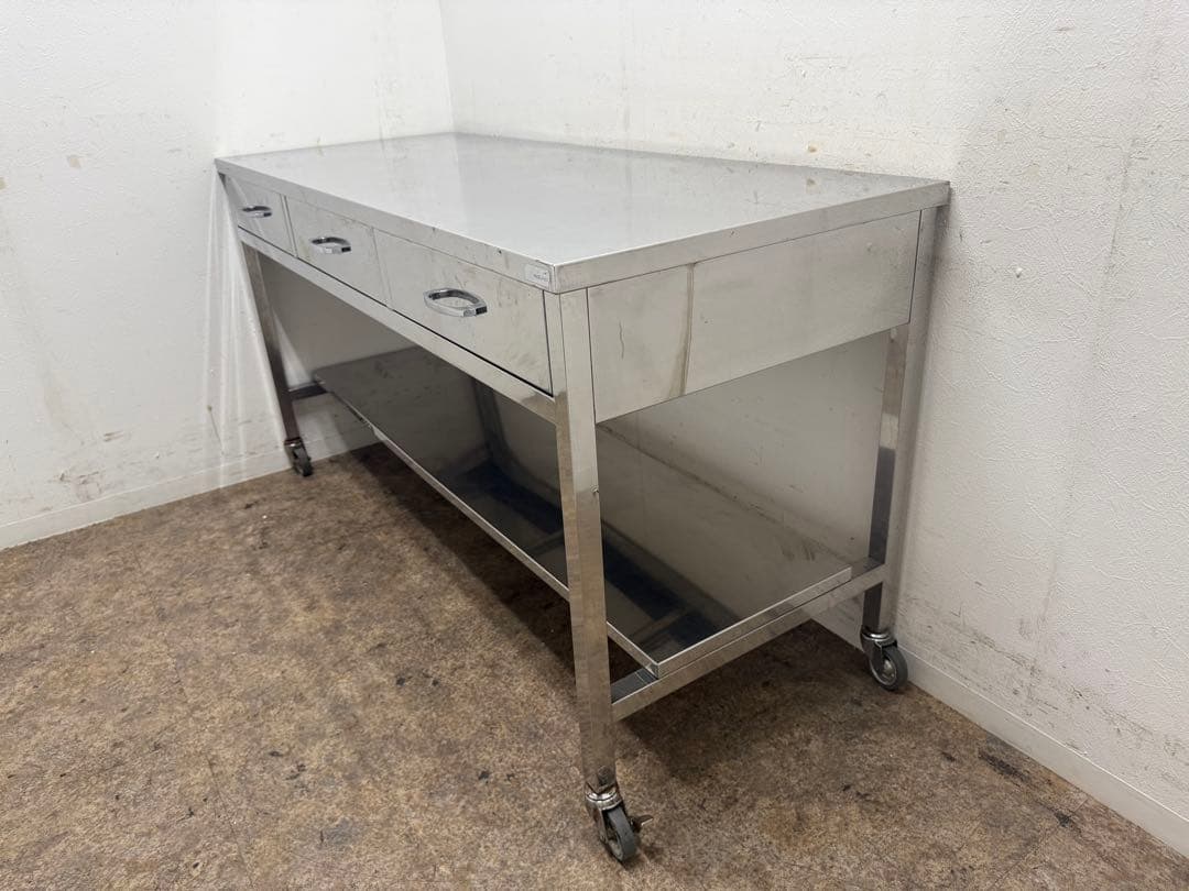 ステンレス　作業台　引き出し　キャスター付き　W１５００ｘD６００ｘＨ８００ｍｍ