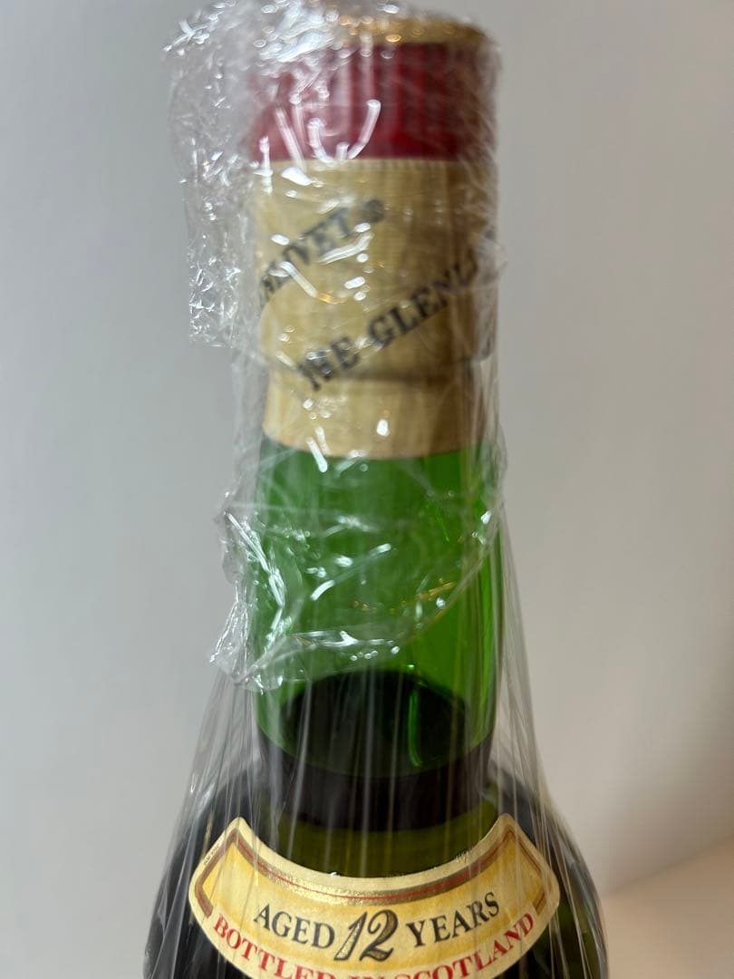 ザ・グレンリベット12年700mlウイスキー特級箱付き旧ボトル