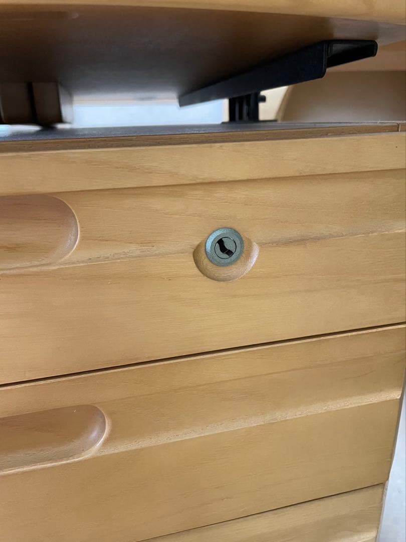 sara  ❸カリモク ボナシェルタ ワゴン（学習机）