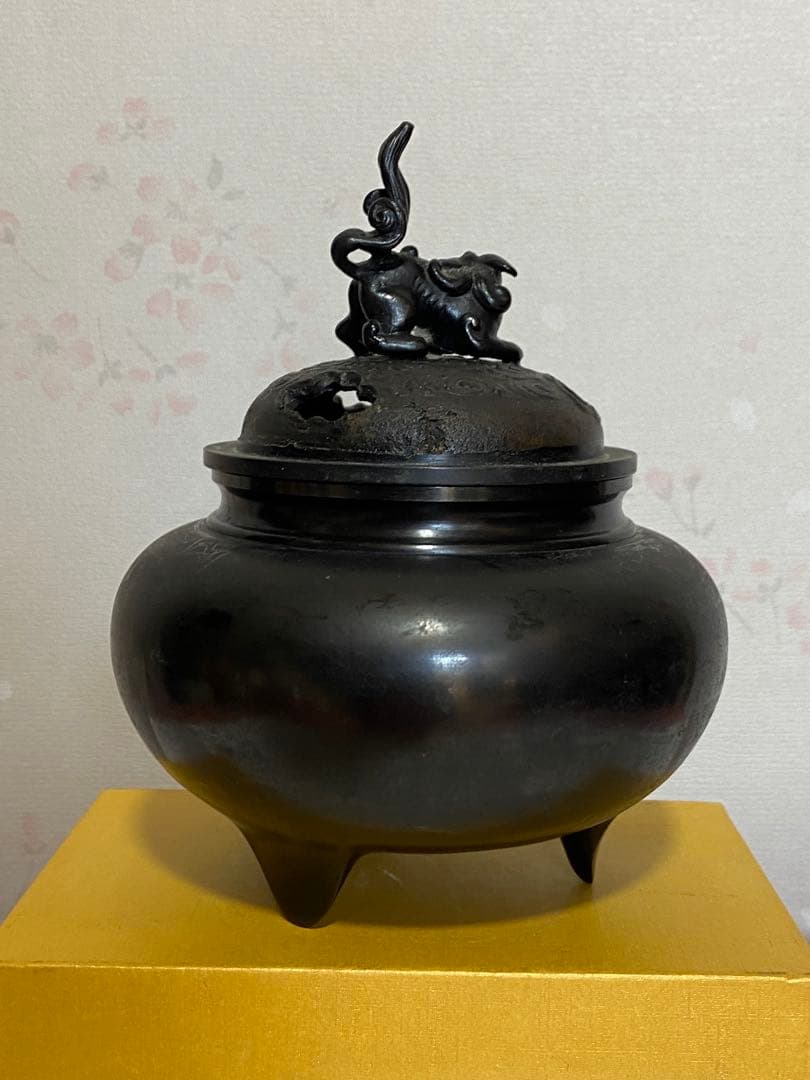 ♦獅子飾り 三足香炉 ？高岡銅器 銅製 唐金 香道具 置物 飾り 骨董品