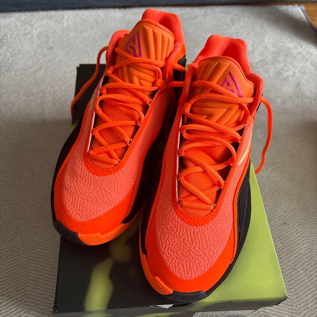 ヤニスフリークス7 NIKE バッシュ