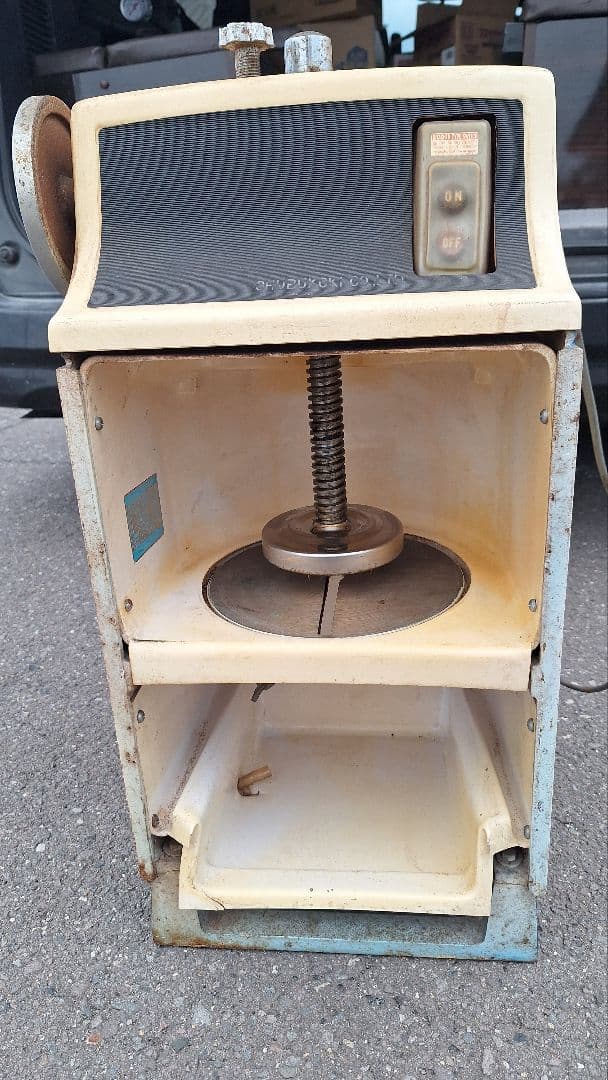 動作品　カキ氷器　業務用　ふわふわカキ氷　中部工業　屋台　イベント　100v