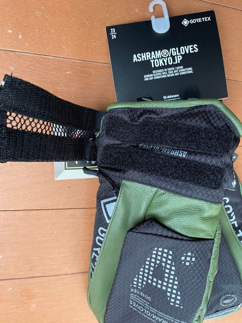 GORE-TEX ASHRAM GLOVES オリーブグリーン　新品　未使用