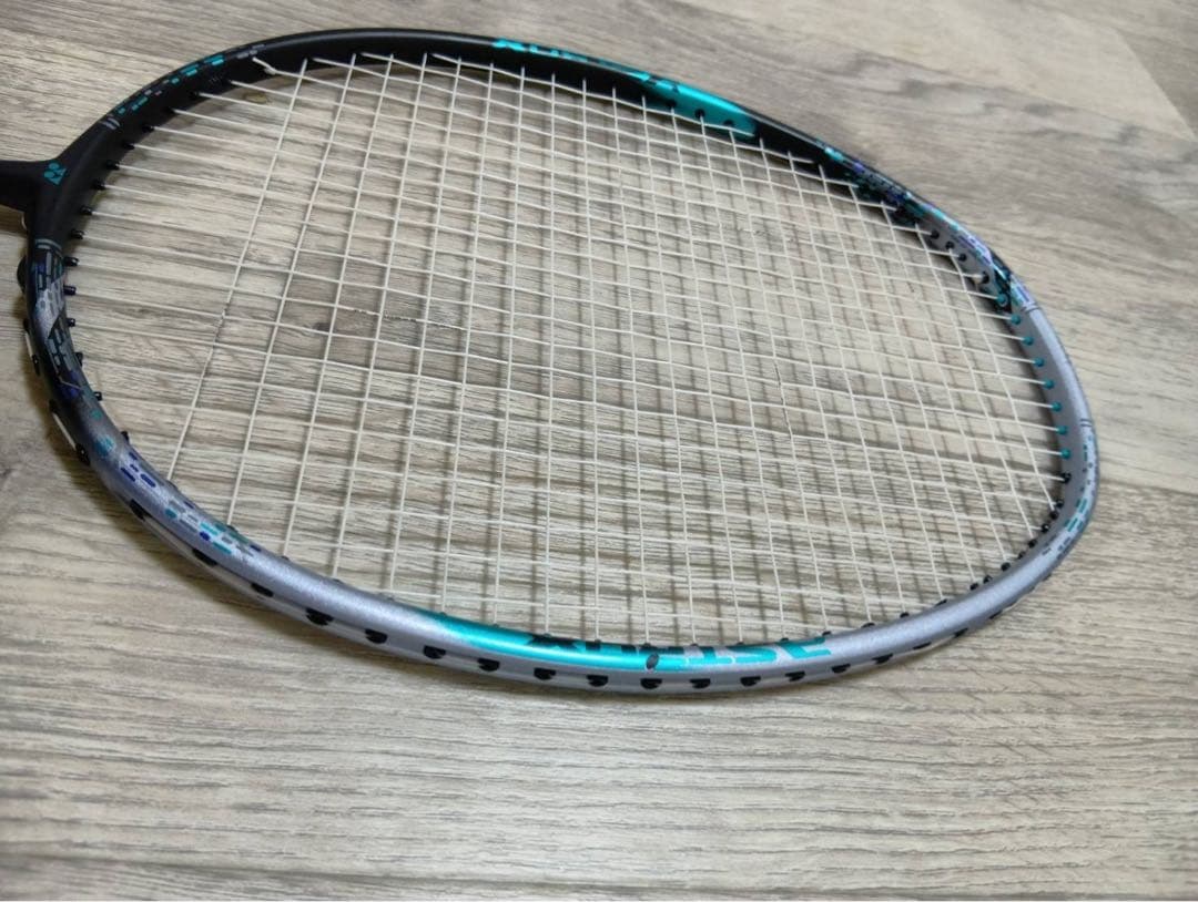 バドミントンラケット アストロクス88D PRO　3U G6