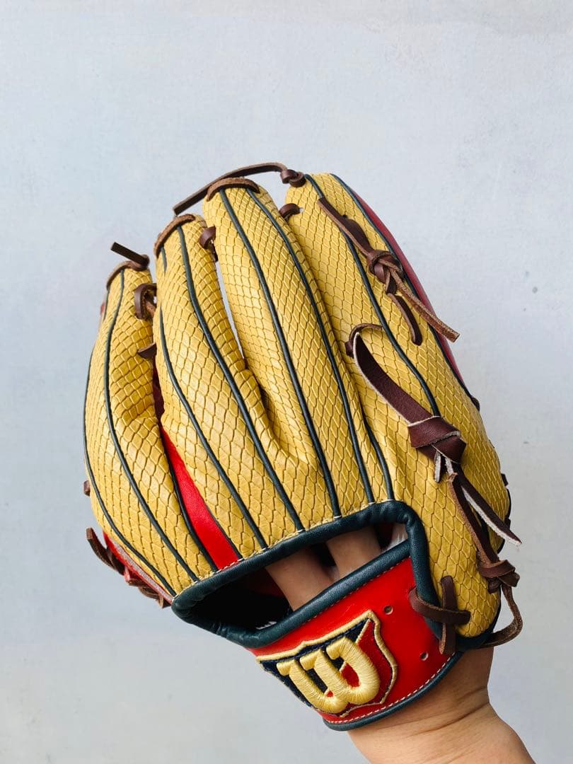 ウィルソン　軟式用グローブ（外野手用）