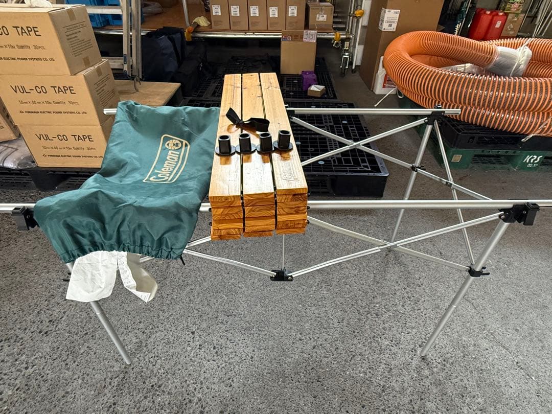 コールマン ナチュラルウッドロールテーブル キャンプ テーブル 2段階調節可