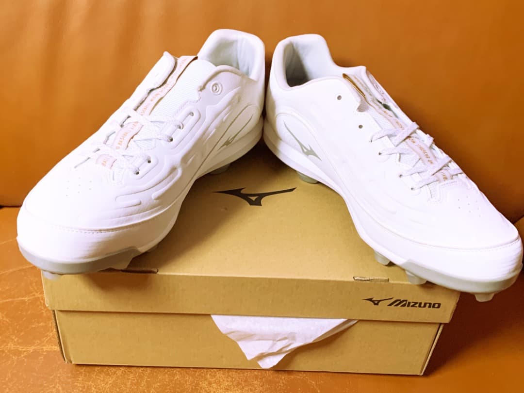 新品2026年アメリカ限定★Mizuno野球Ambition 3 Low30cm