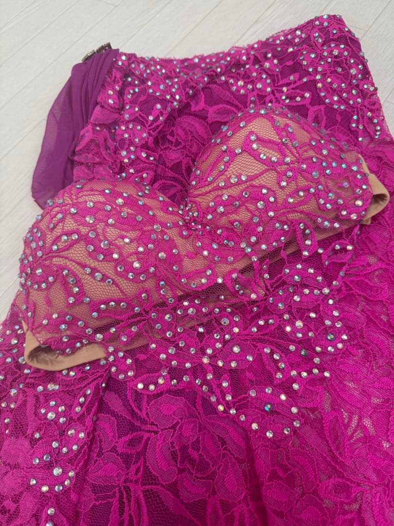 Sufel Boutiqueベリーダンス衣装ハート型ブラ　サフェルブティック