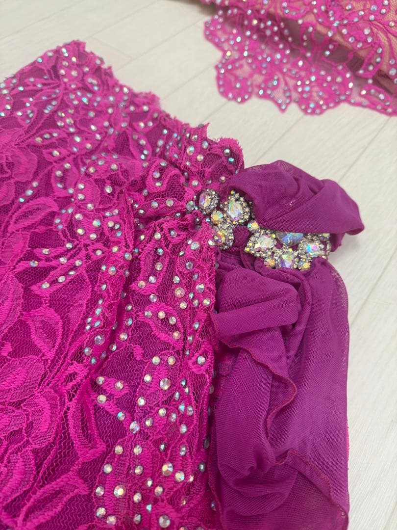 Sufel Boutiqueベリーダンス衣装ハート型ブラ　サフェルブティック