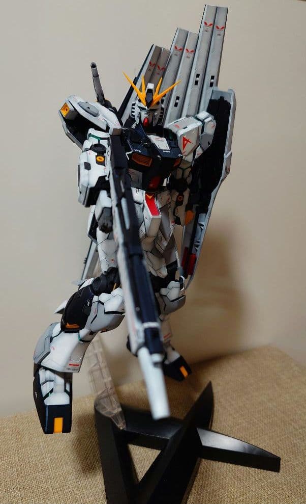 MG νガンダムver.Ka LEDライト機能付き 全塗装組立済