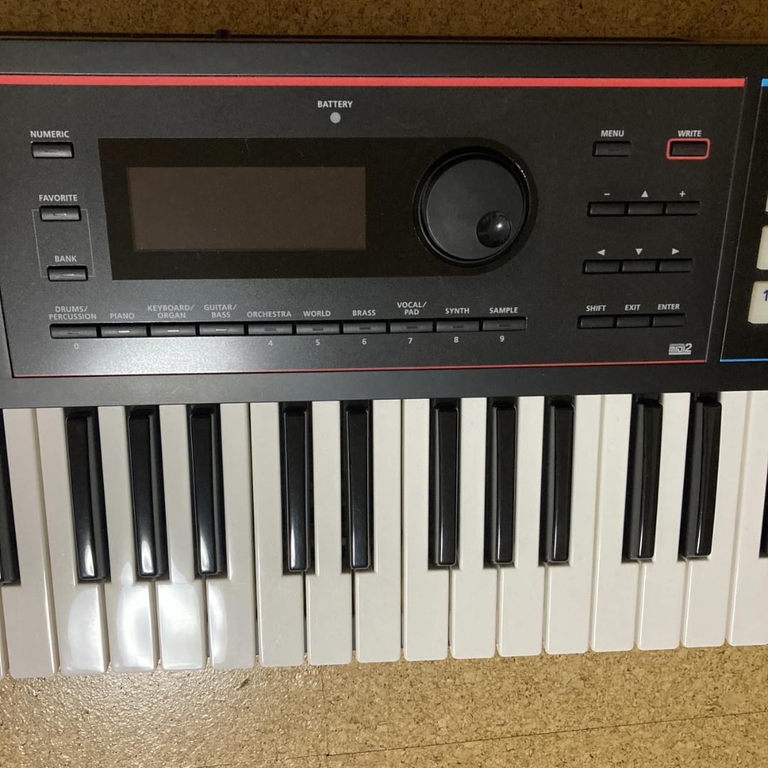 Roland JUNO-DS61 シンセサイザー 61鍵 ソフトケース付き