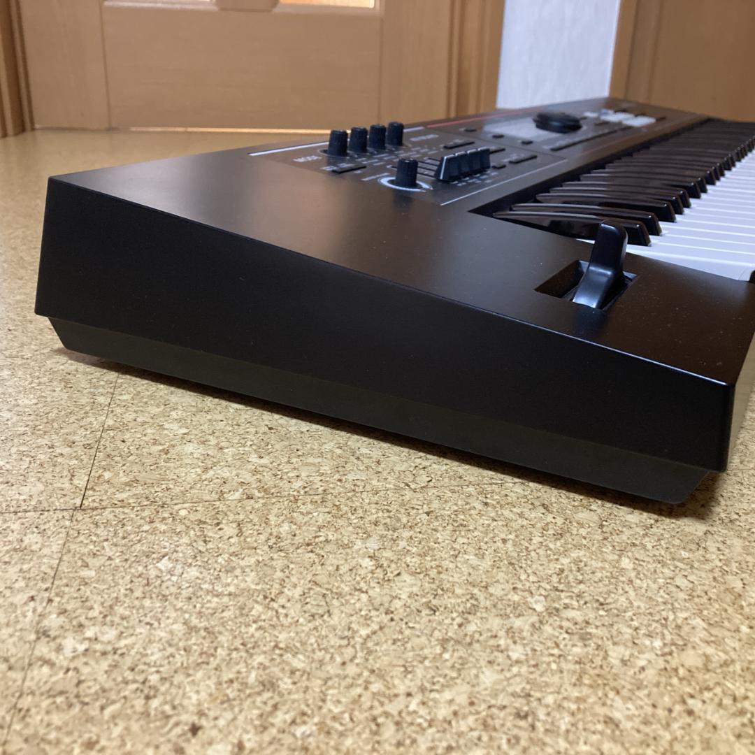 Roland JUNO-DS61 シンセサイザー 61鍵 ソフトケース付き