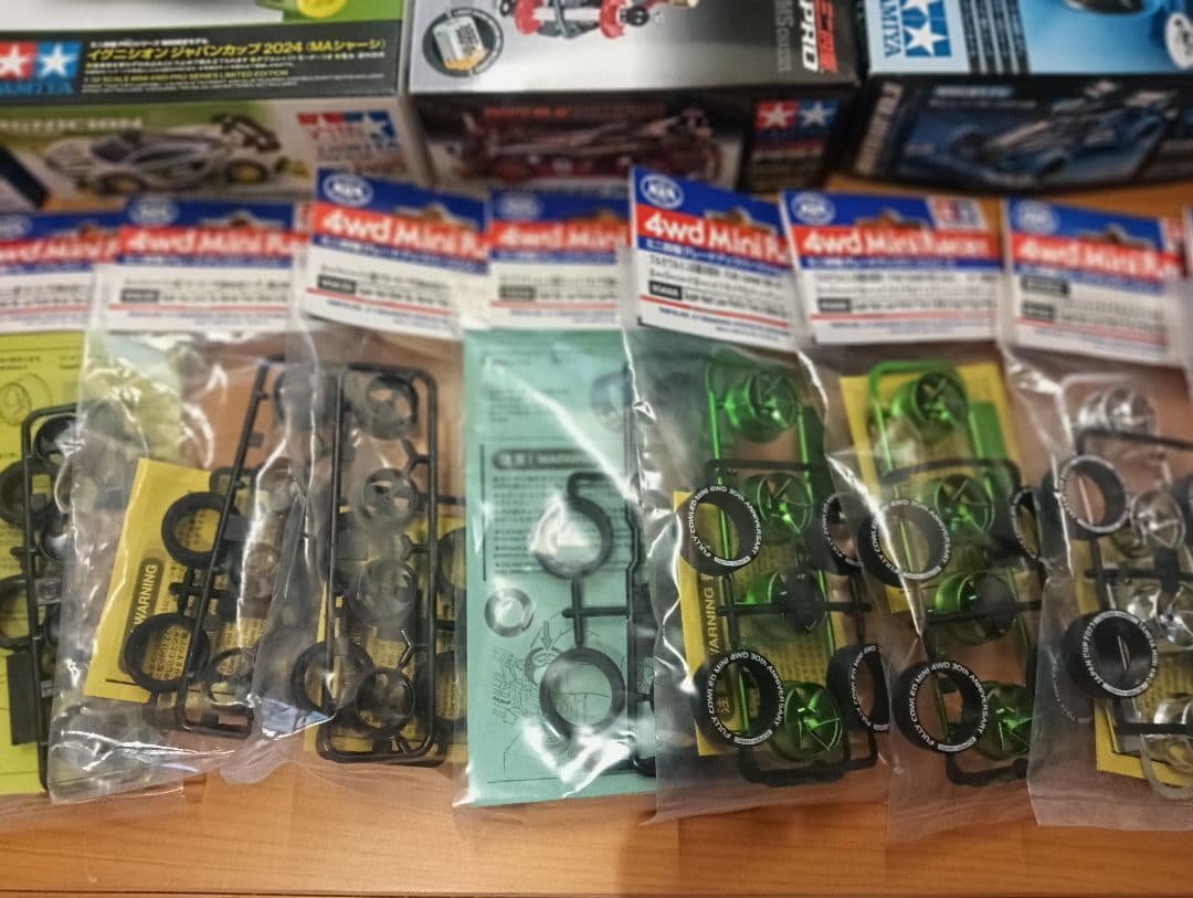 ミニ四駆キットセット 2024・2025・パーツ　アドバンスパック　新品　未使用