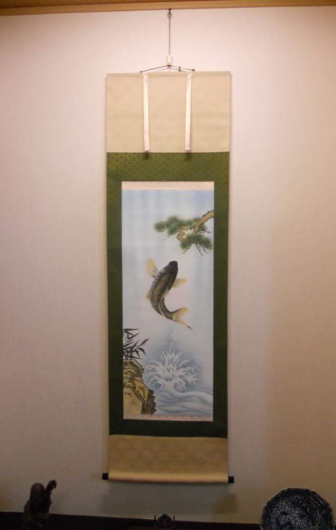 掛け軸 靖風 勝鯉之図 絹本 希少 軸装 茶道具 掛軸 美品 です。