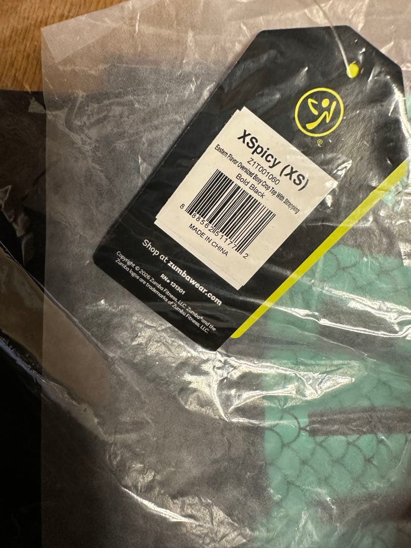 新品　正規品　ズンバ X S Tシャツ　トップス