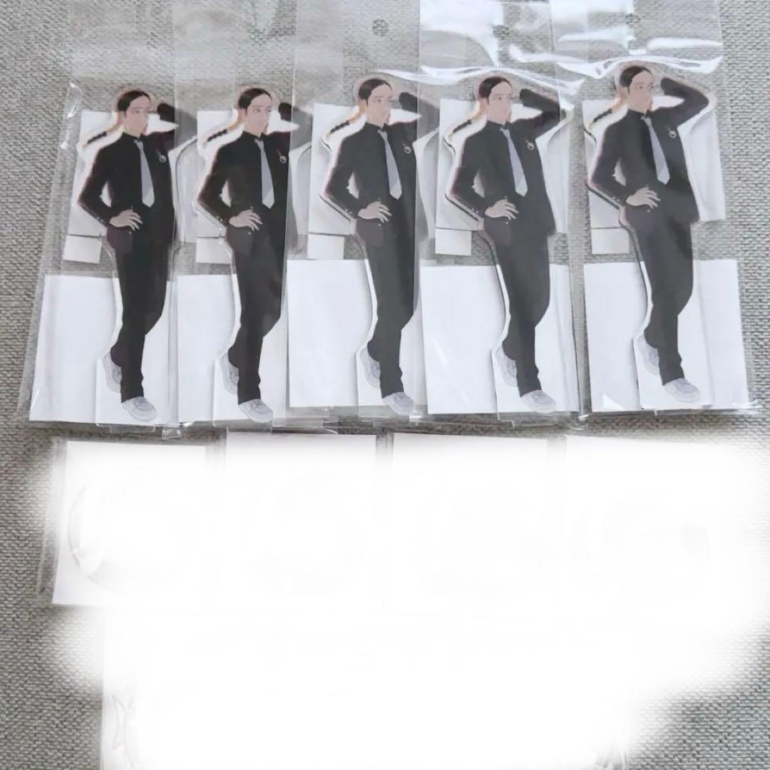 灰谷蘭　スーツ　東京リベンジャーズ