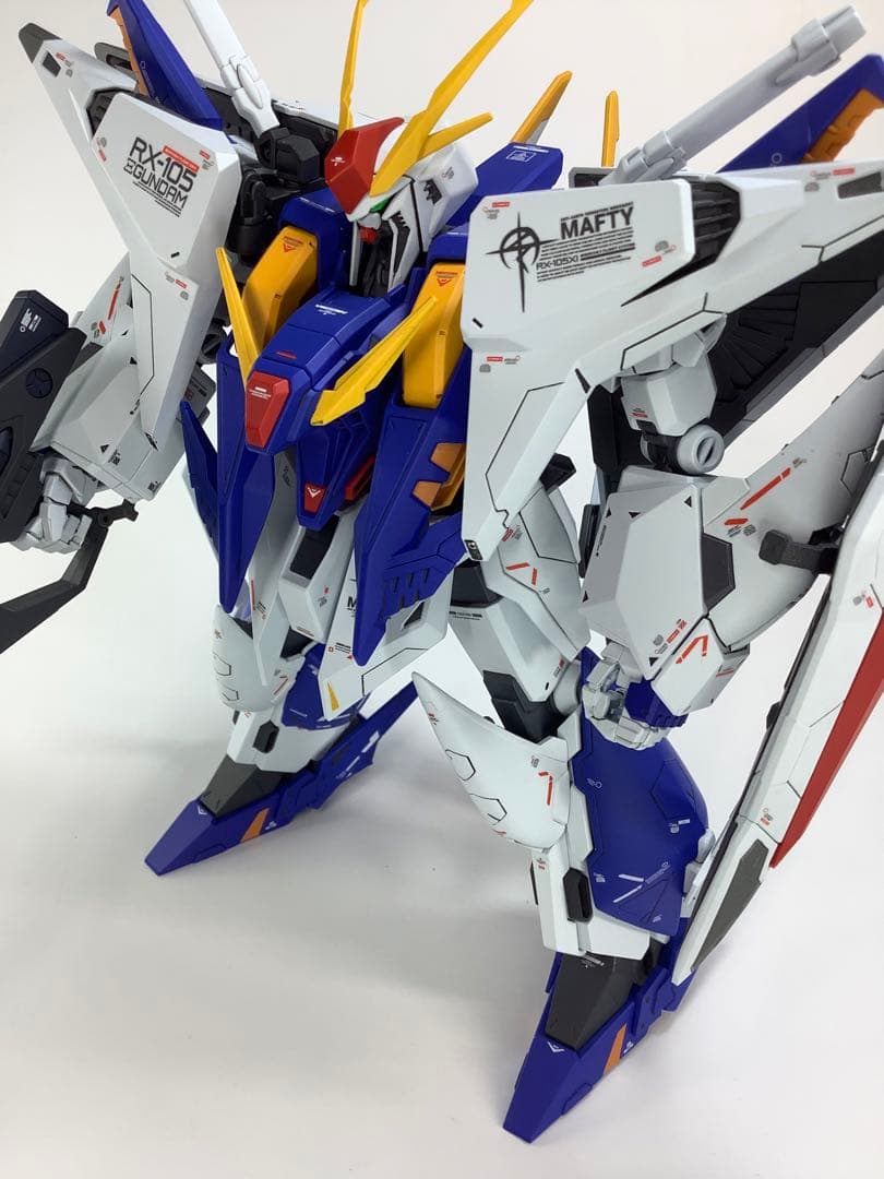HGUC RX-105 クスィーガンダム　塗装済完成品