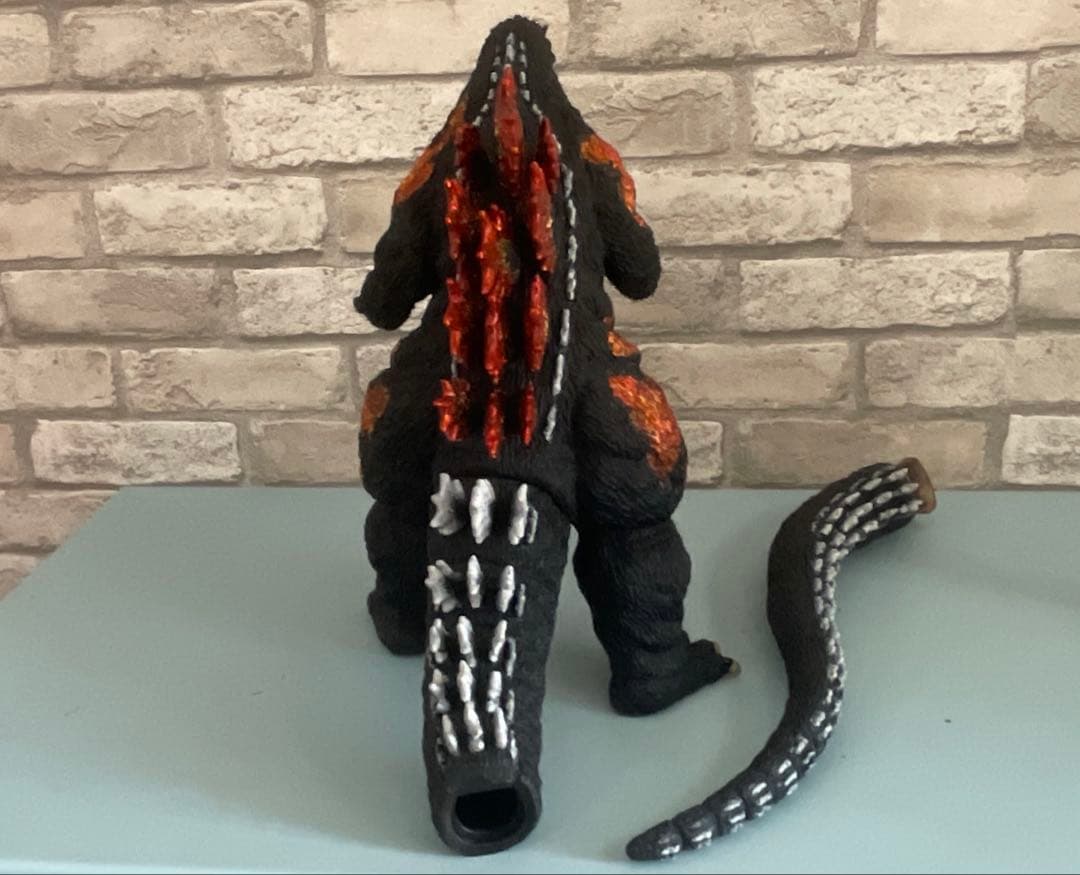 【☆最終値下げ！】東宝30cmシリーズ ゴジラ1995 香港上陸キット完成品