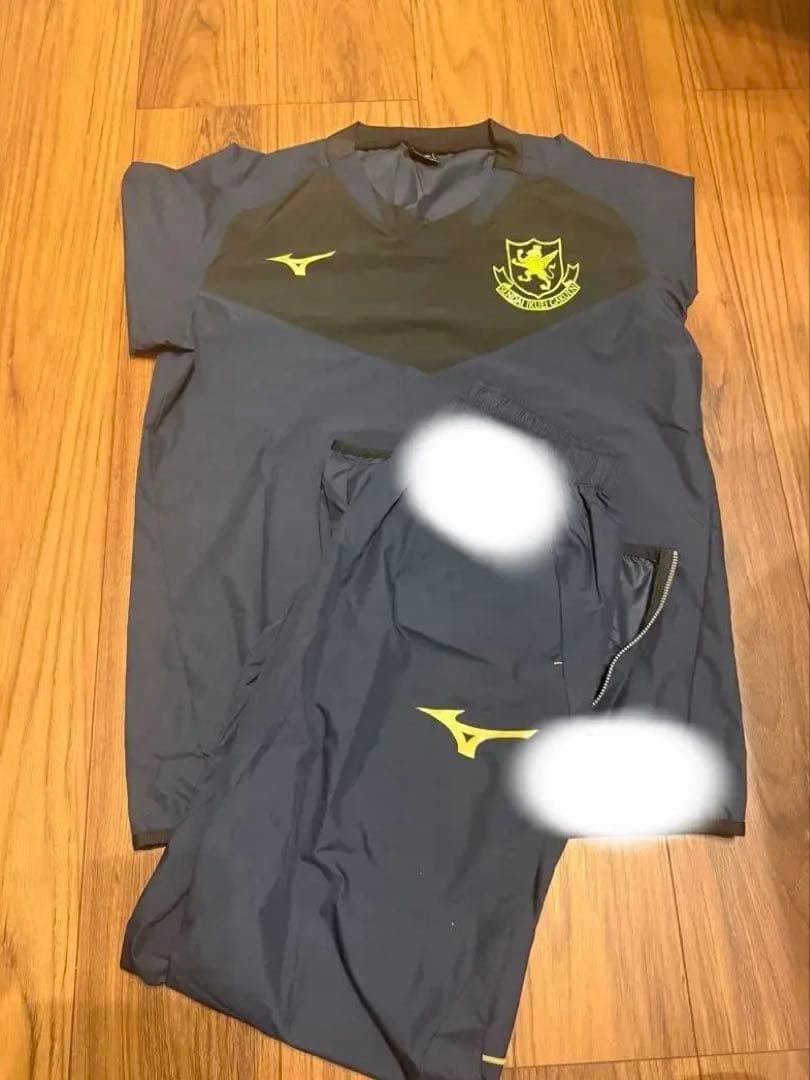 【選手権メンバー着用】　ピステ　ウォームアップウェア