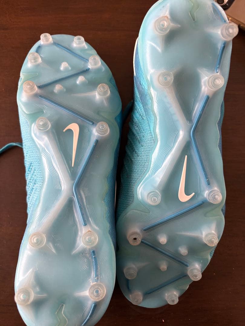 Nike ファントムGX2 25.5