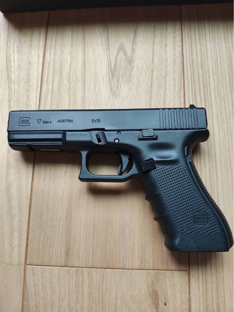 東京マルイ　GLOCK17 Gen4 ガスブローバック