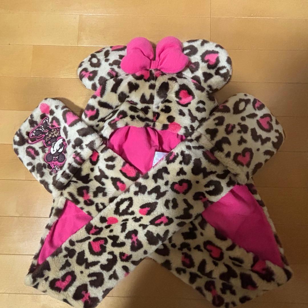 ディズニーヒョウ柄マフラー