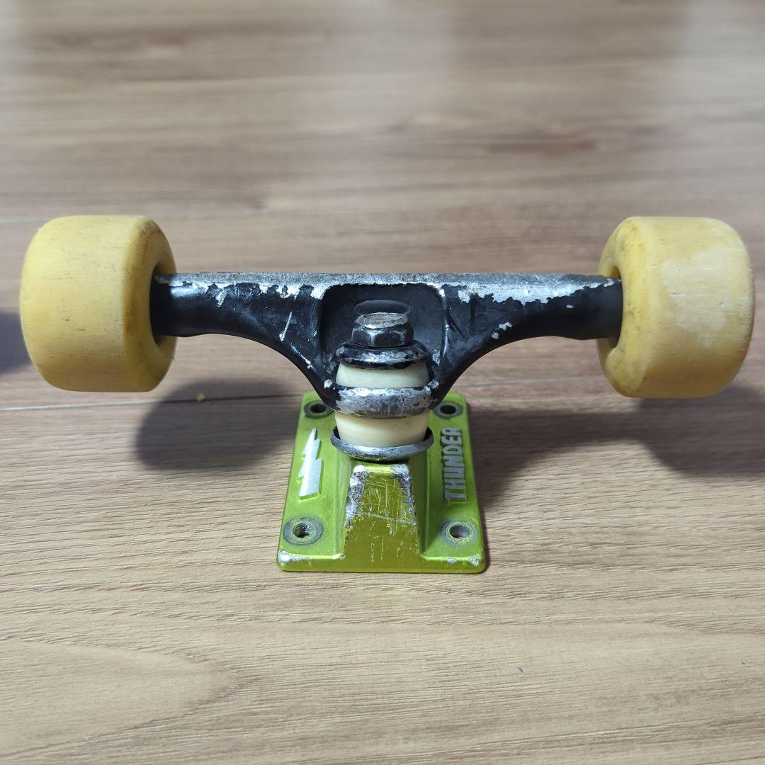 スケートボード サンダー トラック 147 f4付