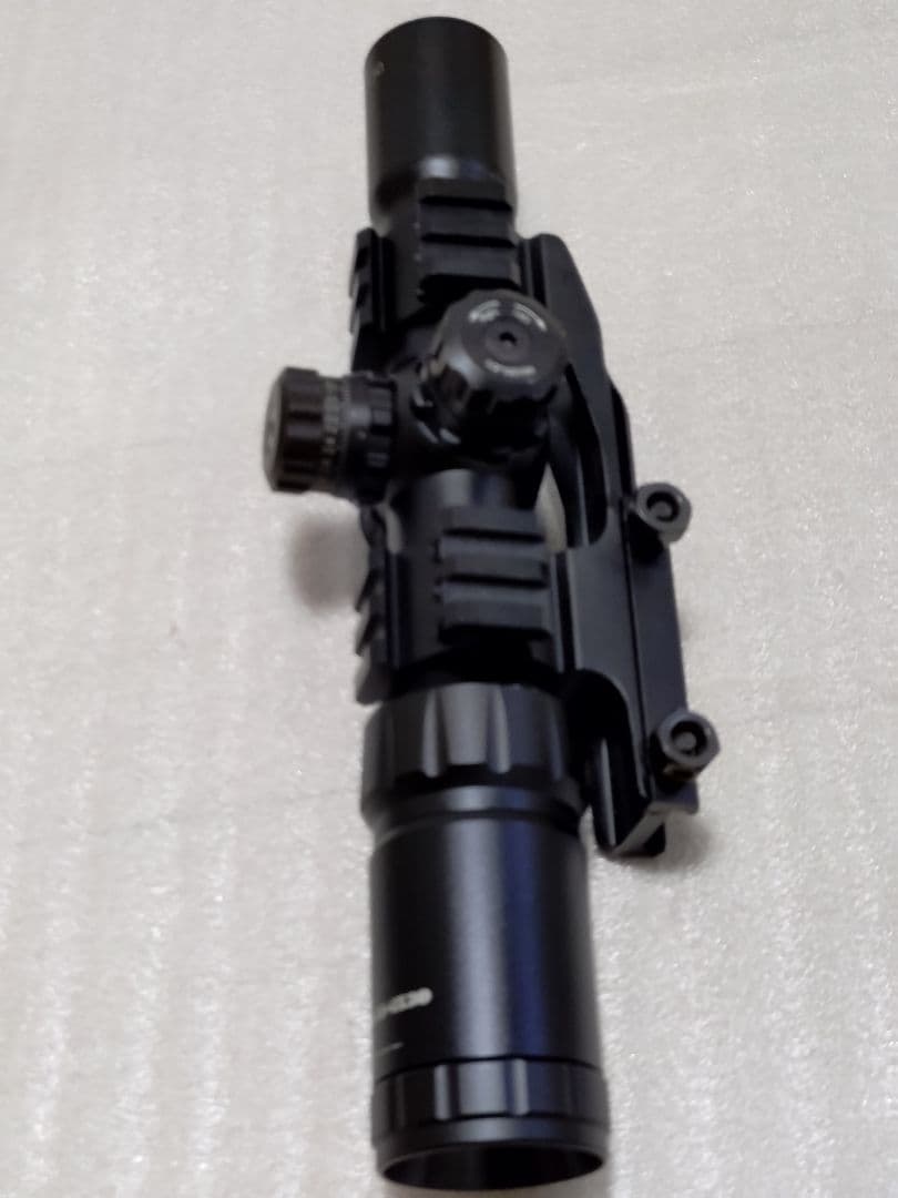 トイガン Vector Optics Mustang