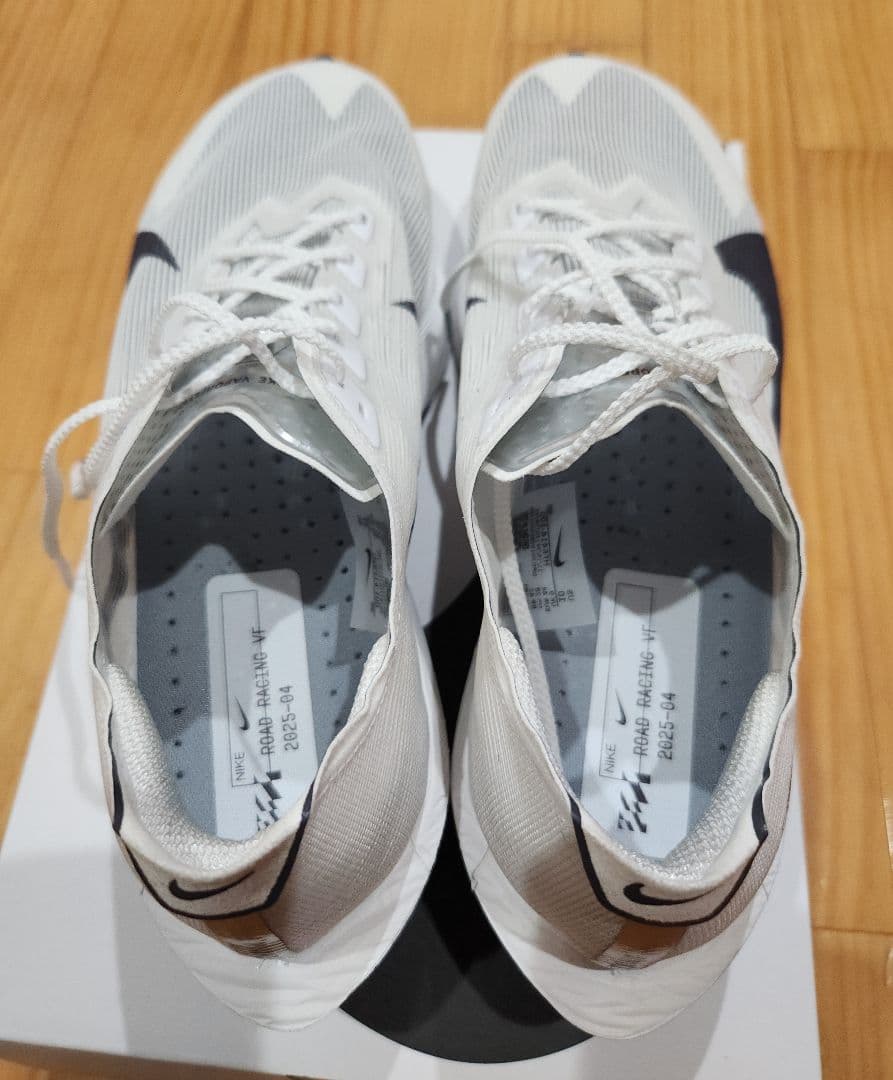 Nike ヴェイパーフライ4　メンズ28㎝