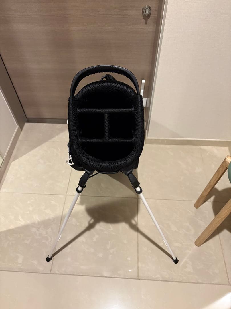スタンドゴルフバッグ ブラック　イエローロブスター