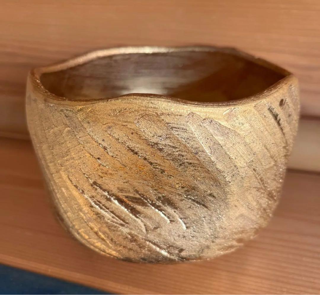 金彩茶碗　陶灼窯　梶原　修　造　金彩捻　茶碗