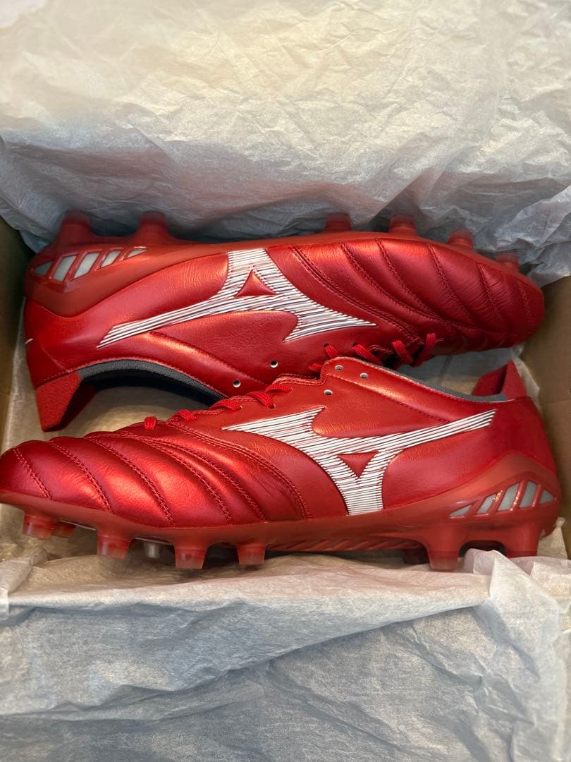 大人気✨新品モレリアネオ3 パッションレッド27.5㎝