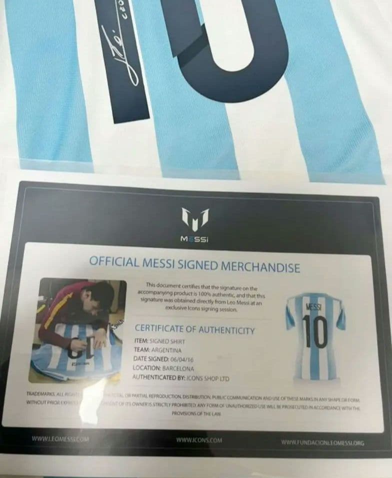 ICONS　商品　証明書紛失　 メッシ　 リオネル・メッシ　サイン　直筆サイン