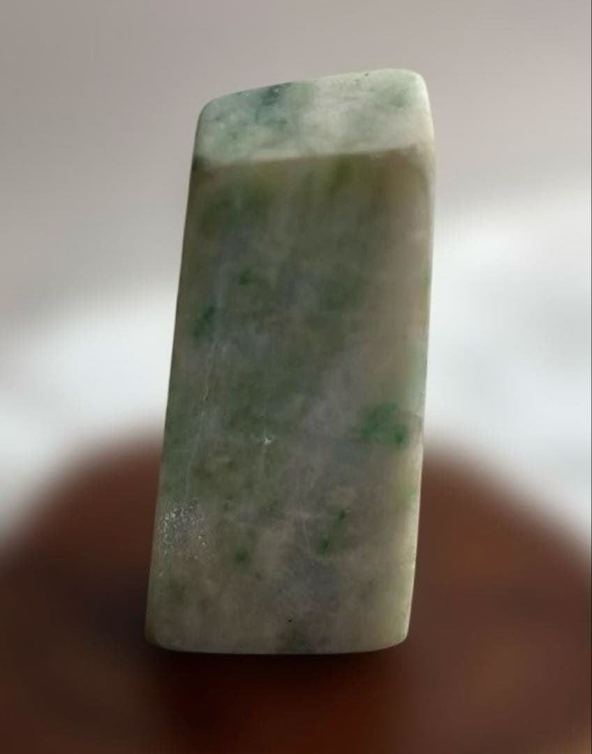 緑色 翡翠 ルース石 約6.5cm 100g 原石 鑑賞石 自然石 天然石