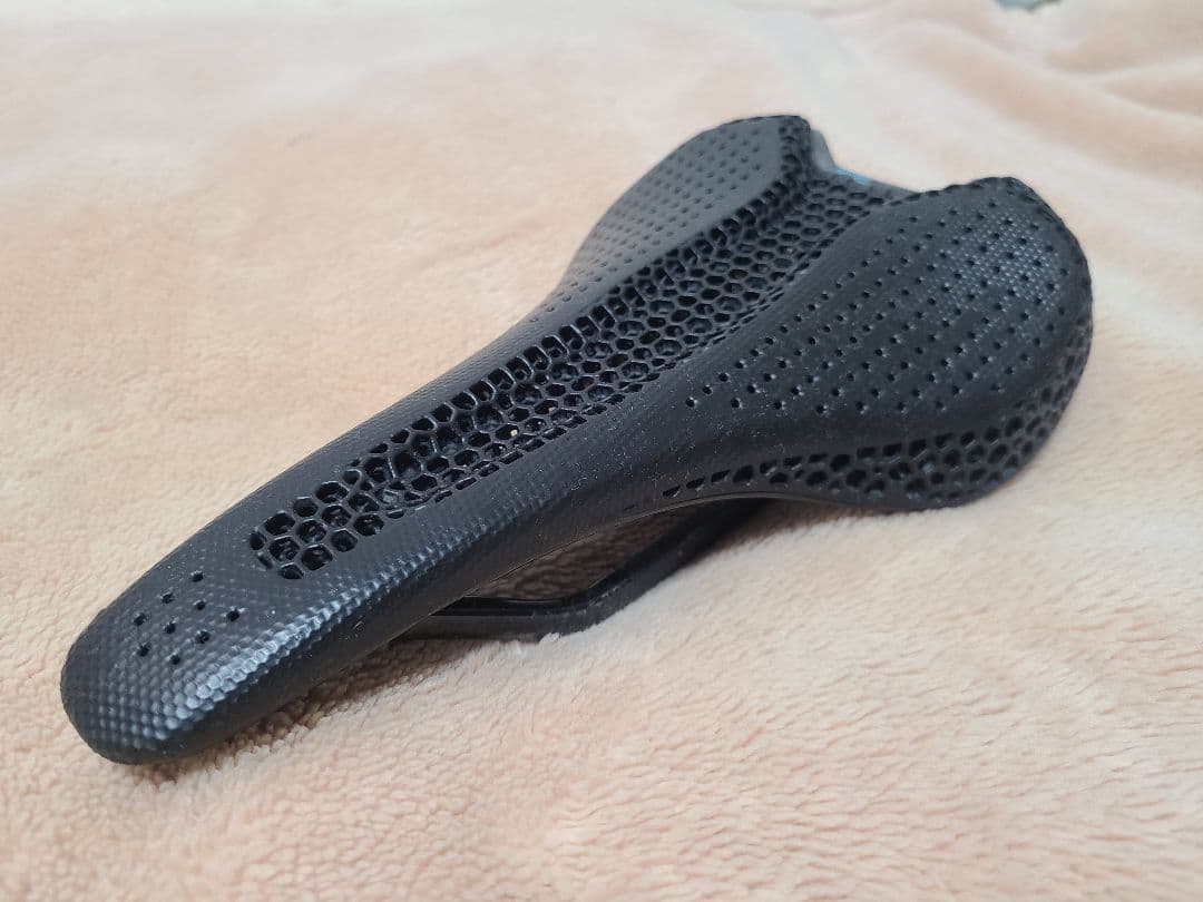 RYET フルカーボン 3Dプリントサドル