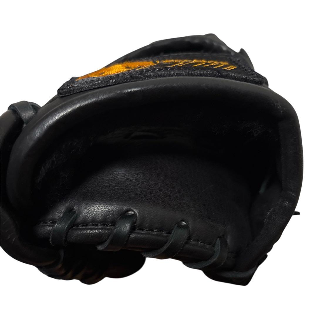 DESCENTE ACTION MAGIC 軟式グローブ　ブラック