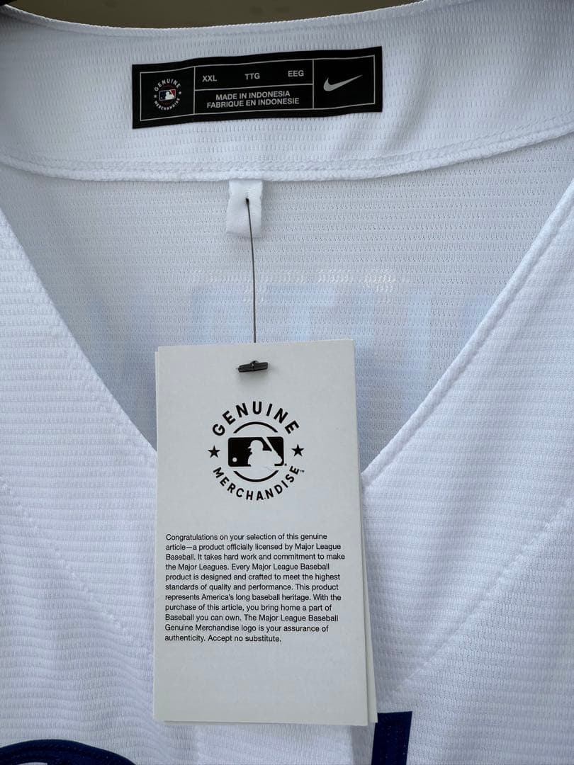 ドジャースタジアム　大谷翔平　17 ユニフォーム　新品です♪