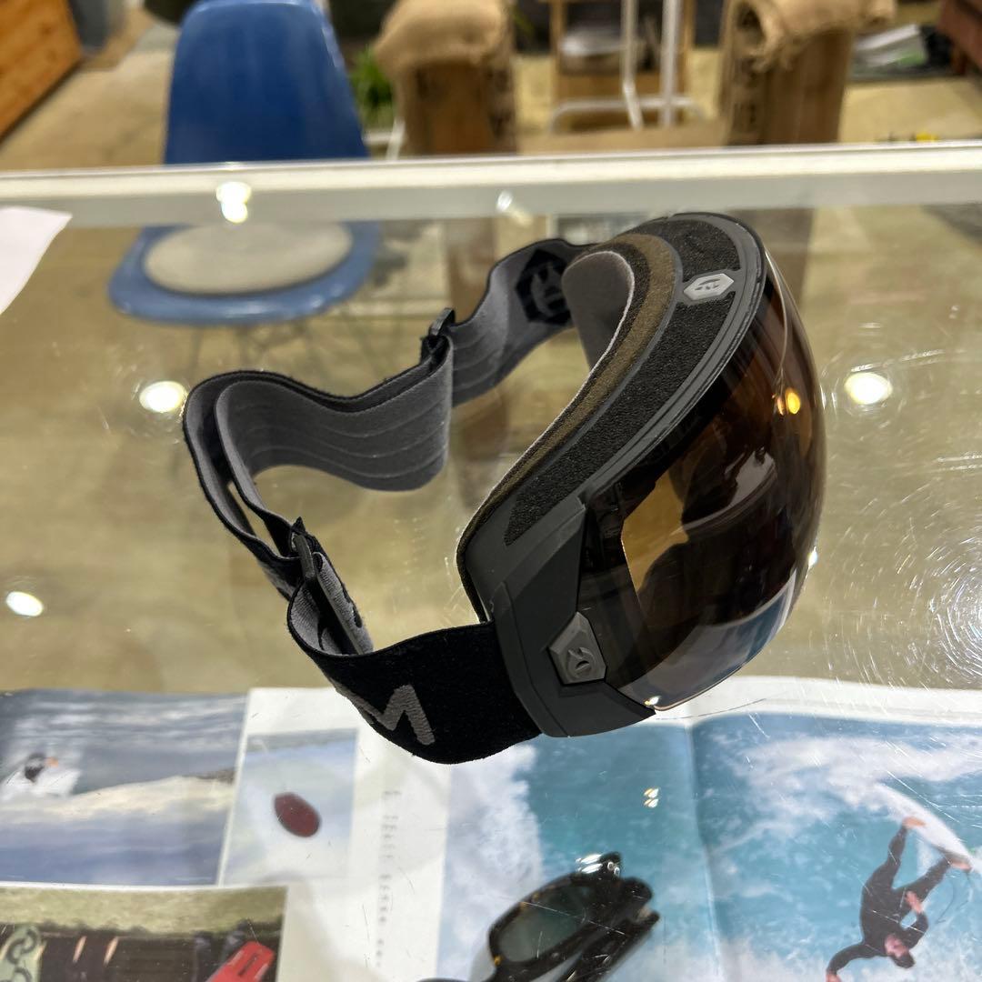 A BOM ゴーグル 球面レンズ曇り止めヒーター機能付き