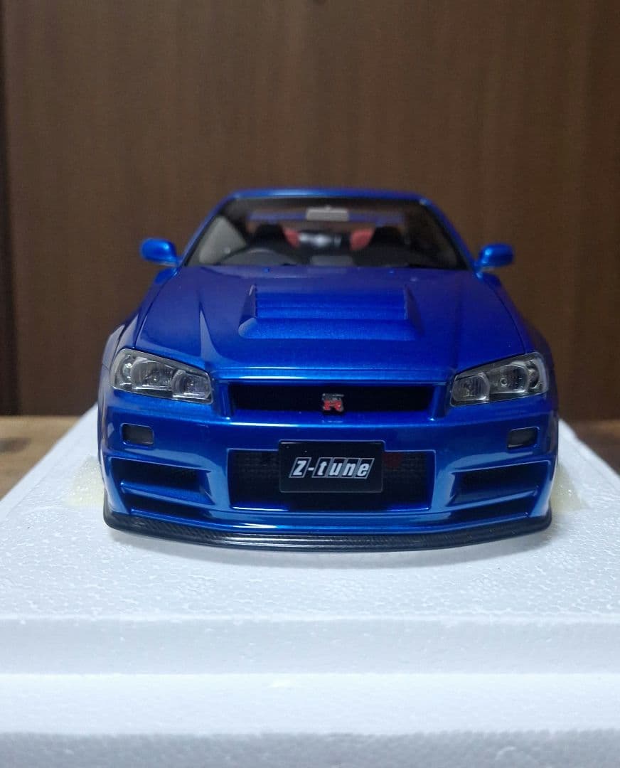 オートアート　ニスモ　スカイライン　GT-R ミニカー　1/18