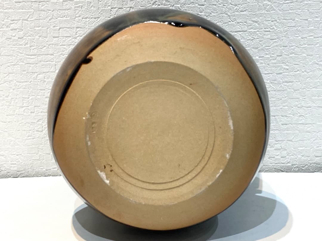 480-158【十四代　亀井味楽　高取　耳付水指】堀内宗完書付　アンコウ形　水差