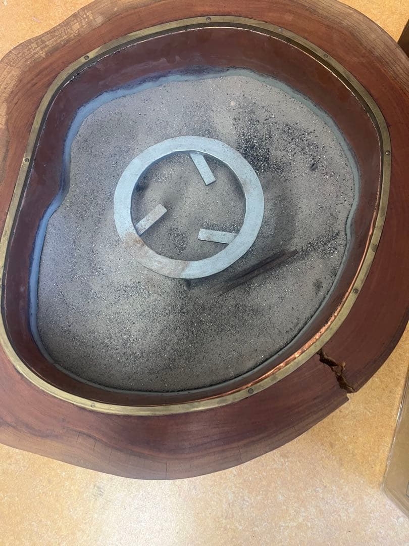 アンティーク　大型　火鉢　昭和レトロ　丸太　くりぬき火鉢　欅　ケヤキ　灰付き