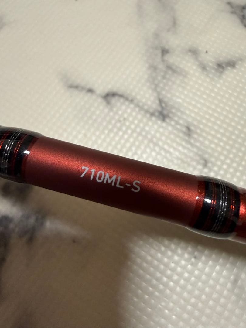 シルバーウルフ チニングロッド 710ML-S ロッドケース付き