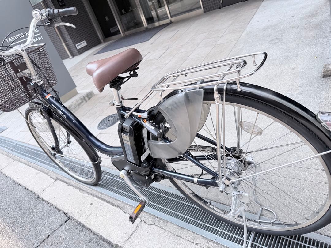 大阪府　ヤマハ　電動アシスト自転車 黒 バスケット付き