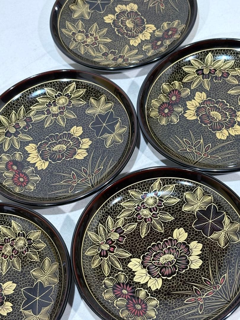 ②輪島塗　塗師 精斎 沈金師 満斎　草花刻菓子皿五客　美品　共箱　送料込