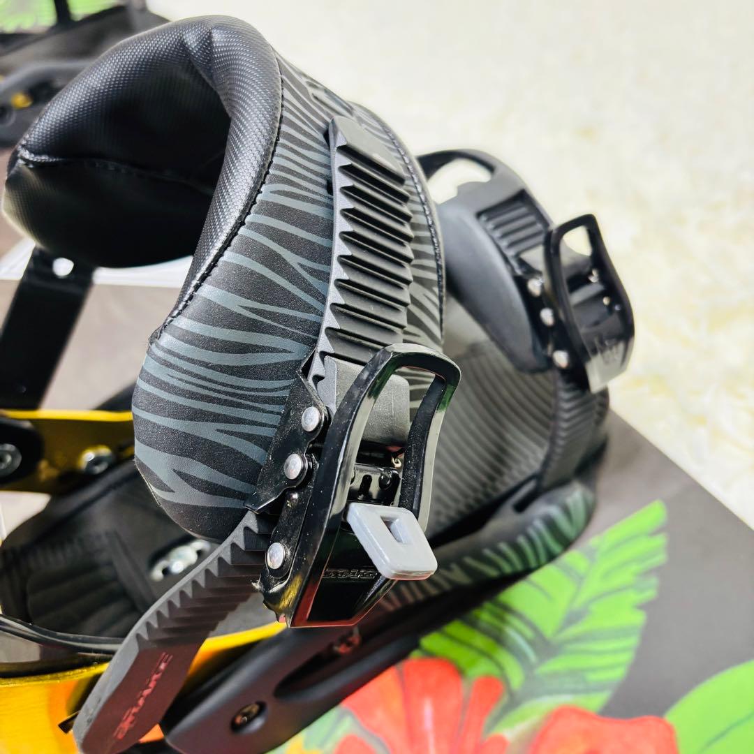 【レディース２点】Death Label Flower 142 × DRAKE