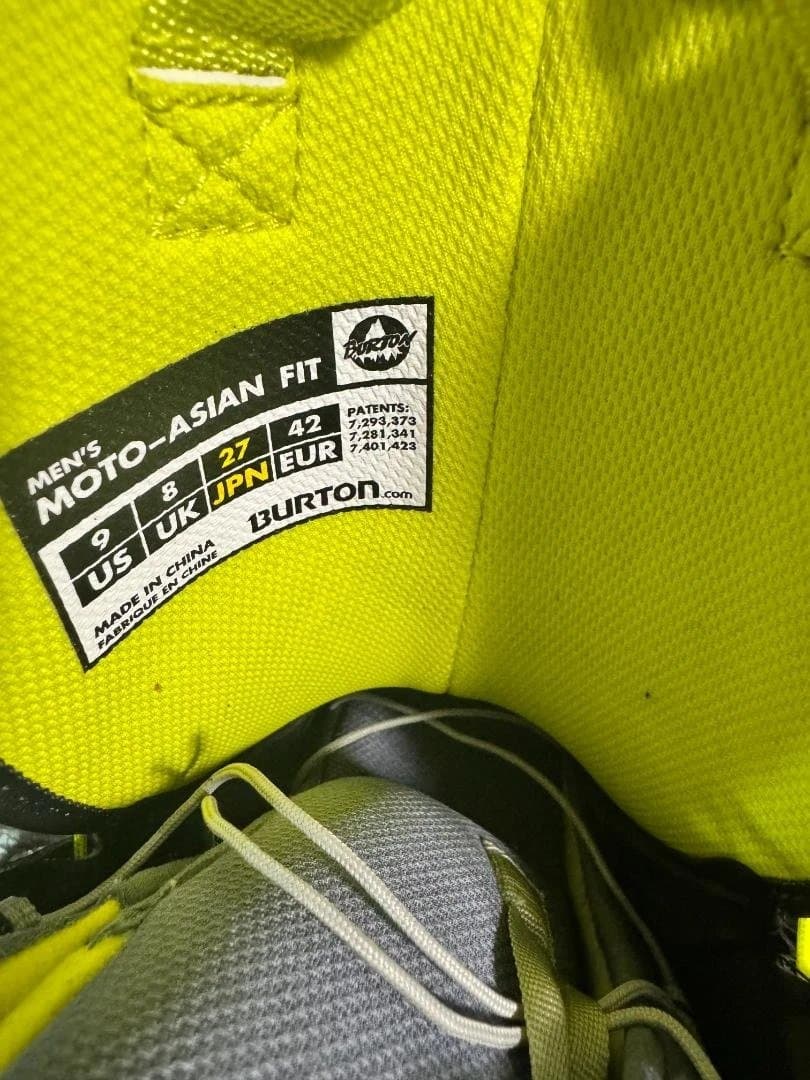 Burton Moto-Asian Fitスノーボードブーツ27JP オマケ付き