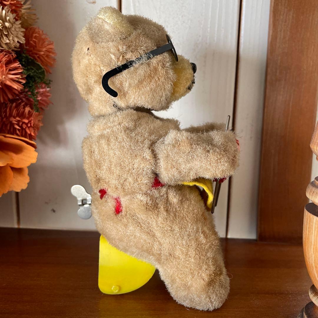 max carl ヴィンテージ　ゼンマイ式　編み物をするテディベア　蚤の市