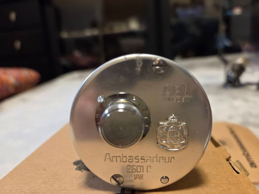 ambassadeur 2601C IAR ベイトリール