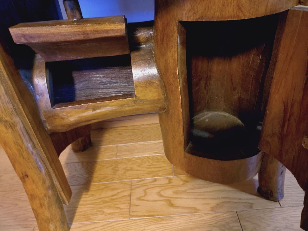 天然木 無垢の置き台、花台、プリンター台として最適。