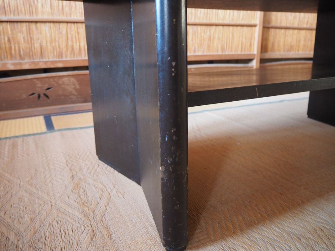 黒色シンプル座卓 下部棚付き